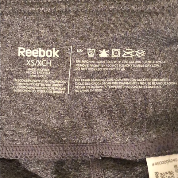 SOLD 🔴 Reebok Capri leggings - Picture 4 of 5